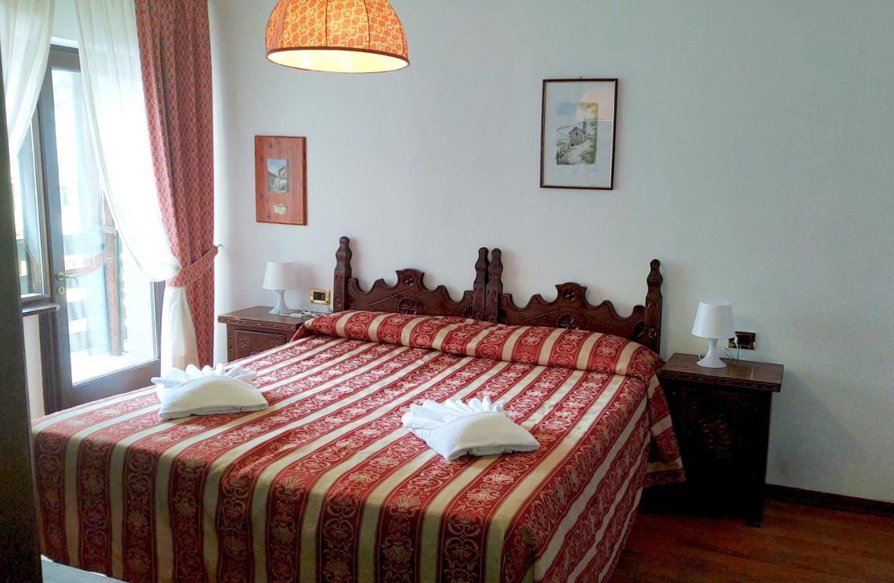 Hg Hotel Italia Brusson Kültér fotó