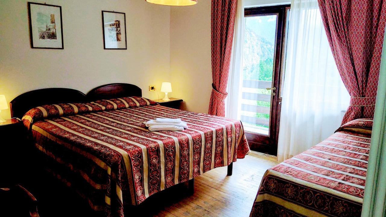 Hg Hotel Italia Brusson Kültér fotó