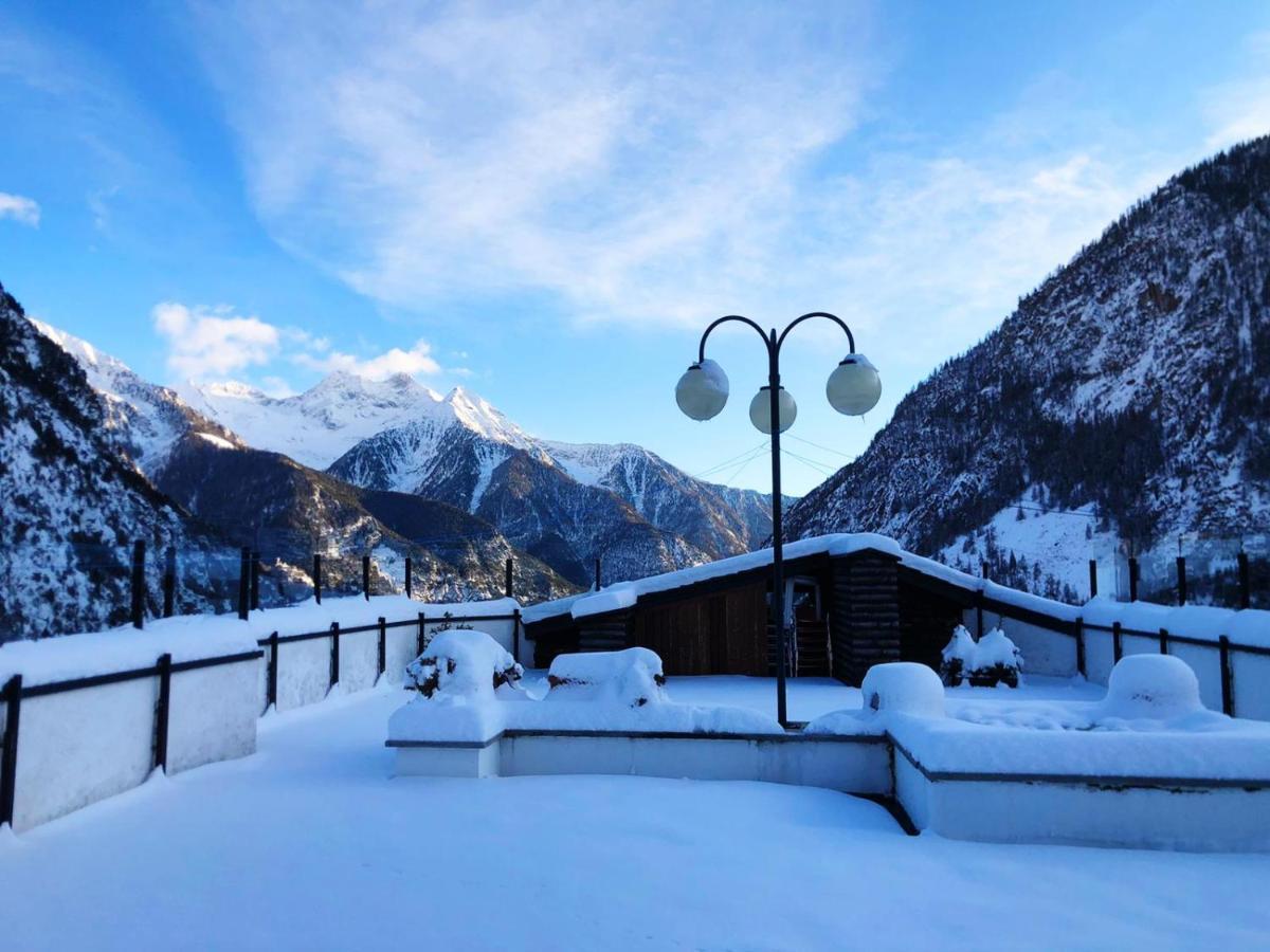Hg Hotel Italia Brusson Kültér fotó