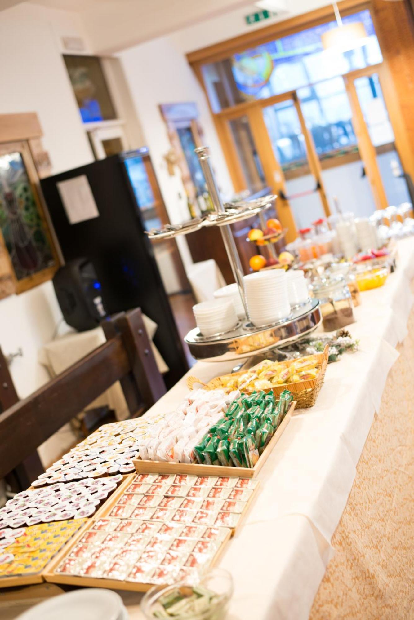 Hg Hotel Italia Brusson Kültér fotó