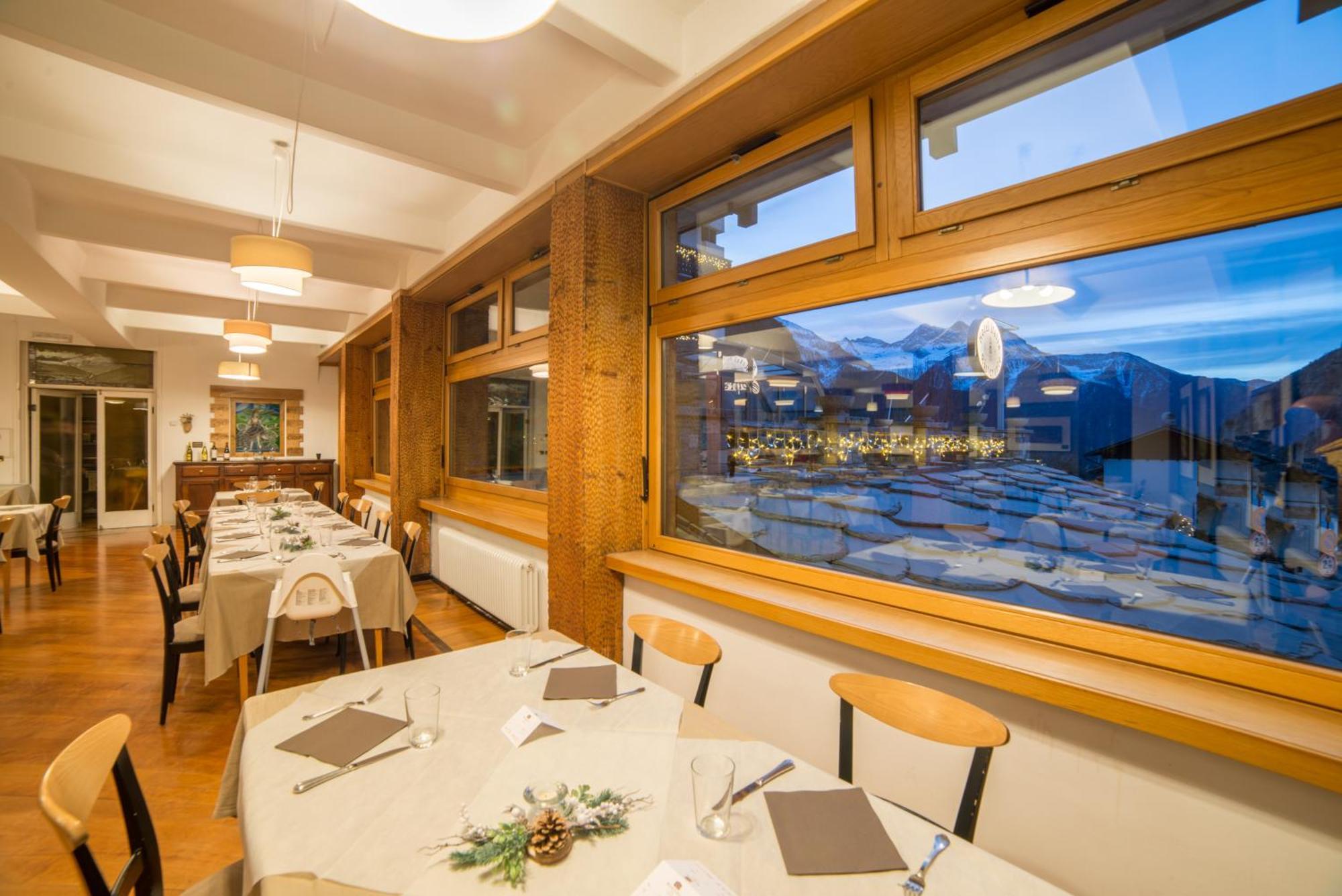 Hg Hotel Italia Brusson Kültér fotó