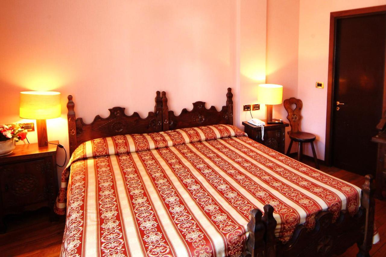 Hg Hotel Italia Brusson Kültér fotó