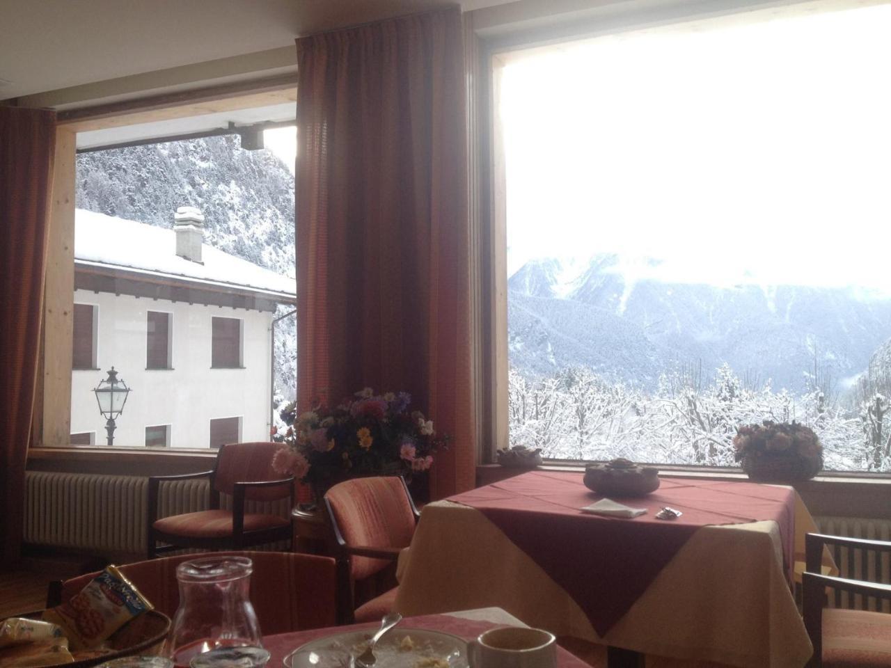 Hg Hotel Italia Brusson Kültér fotó
